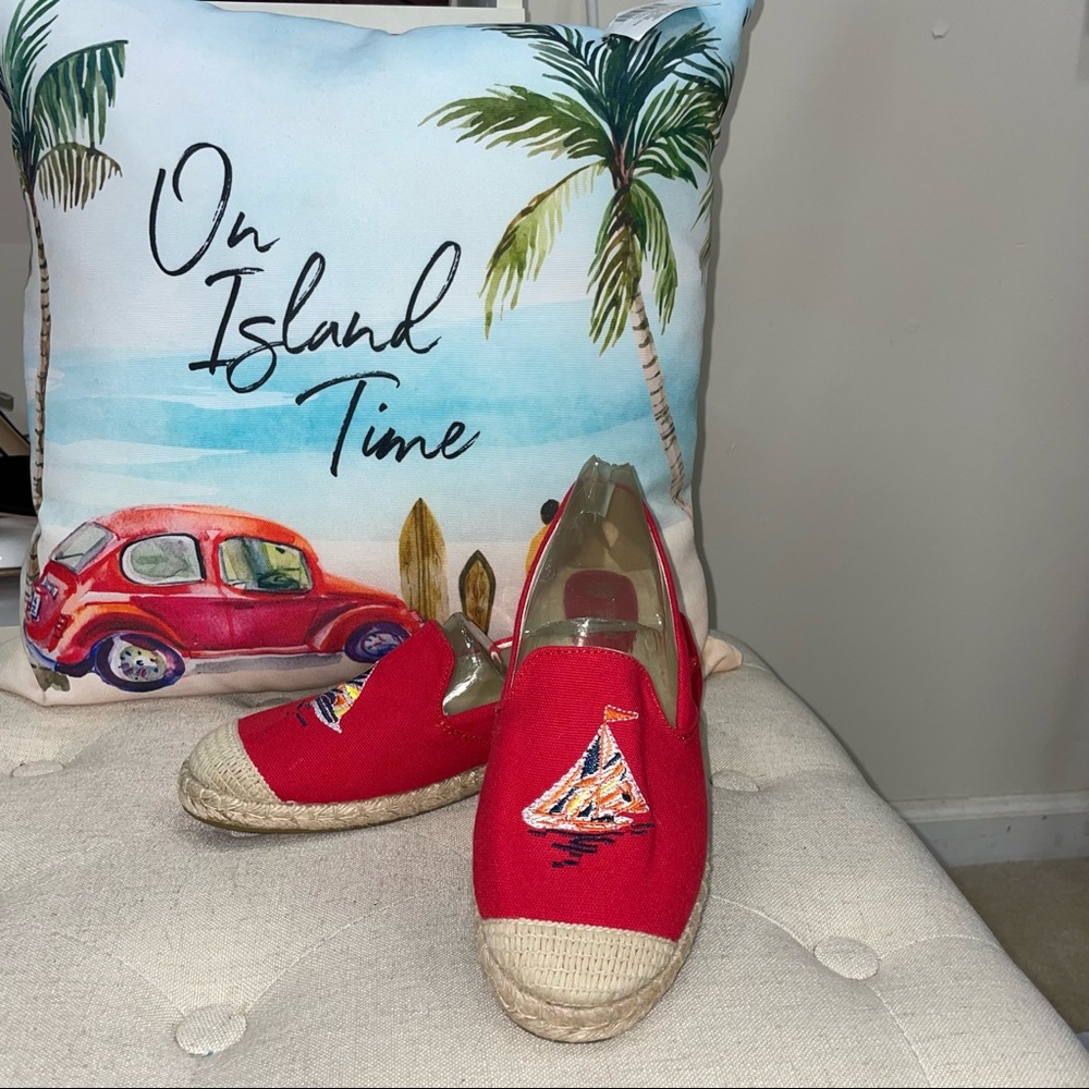 Cushion Walk By Avon NWOB! Sailboat Red Nautical Espadrille Slip On Size 7